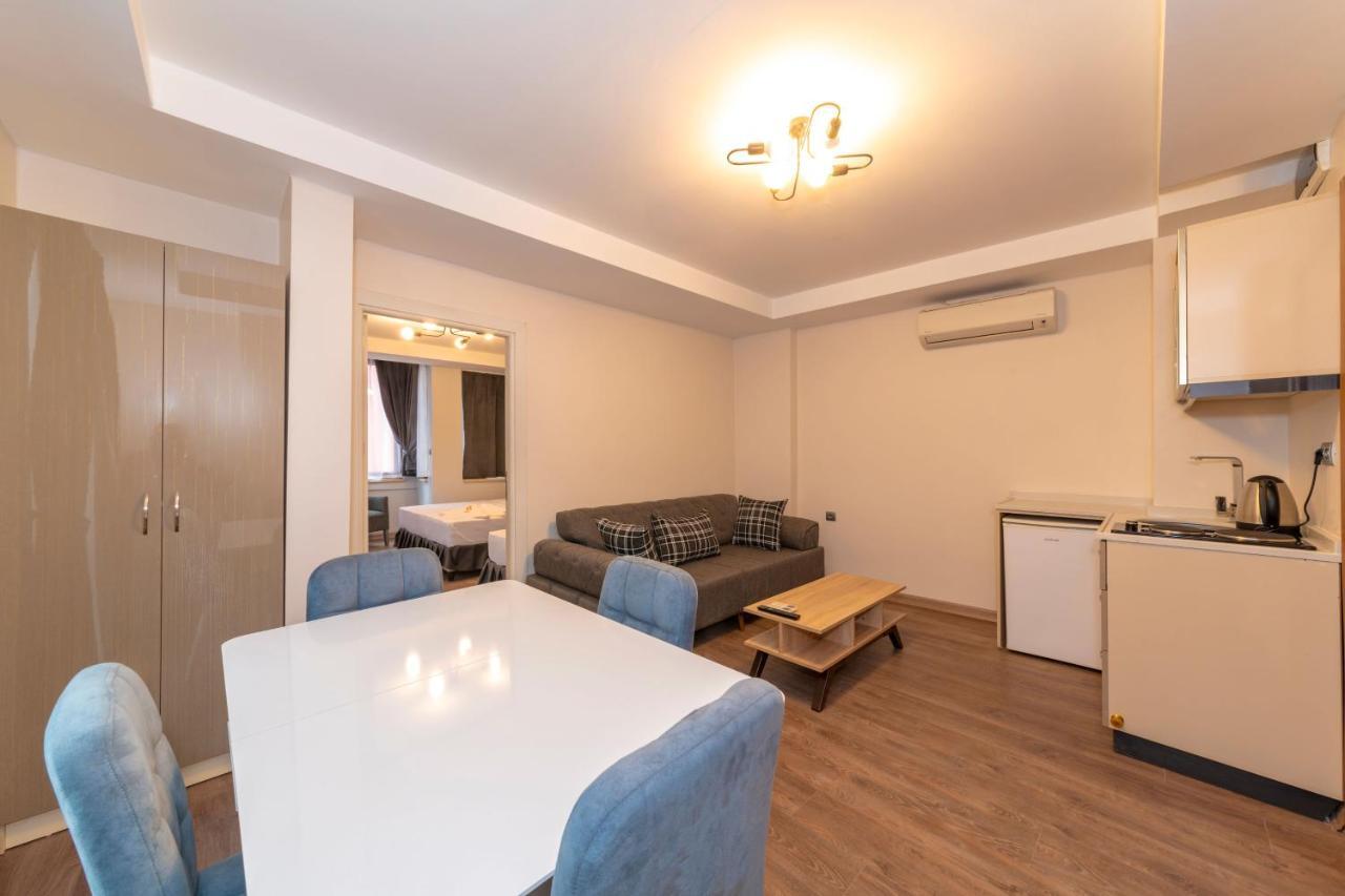First Apart Provincia di Istanbul